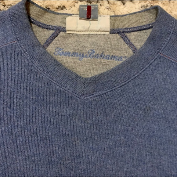 Tommy Bahama crewneck - Picture 2 of 2